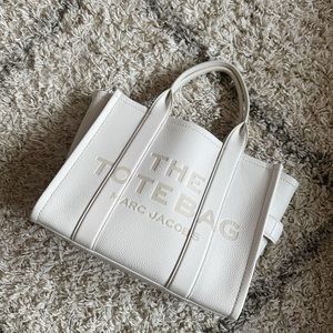 Cream Marc Jacob’s Leather Tote Bag